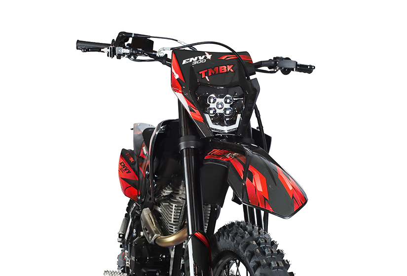 tmbk-envy-300-black-red_04